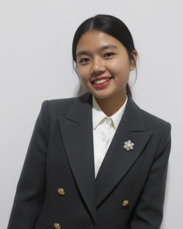Cherry, Customer Service Team